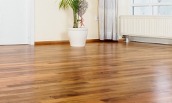 Comment entretenir un parquet verni ?