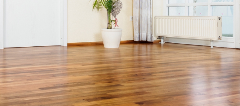 Comment entretenir un parquet verni ?